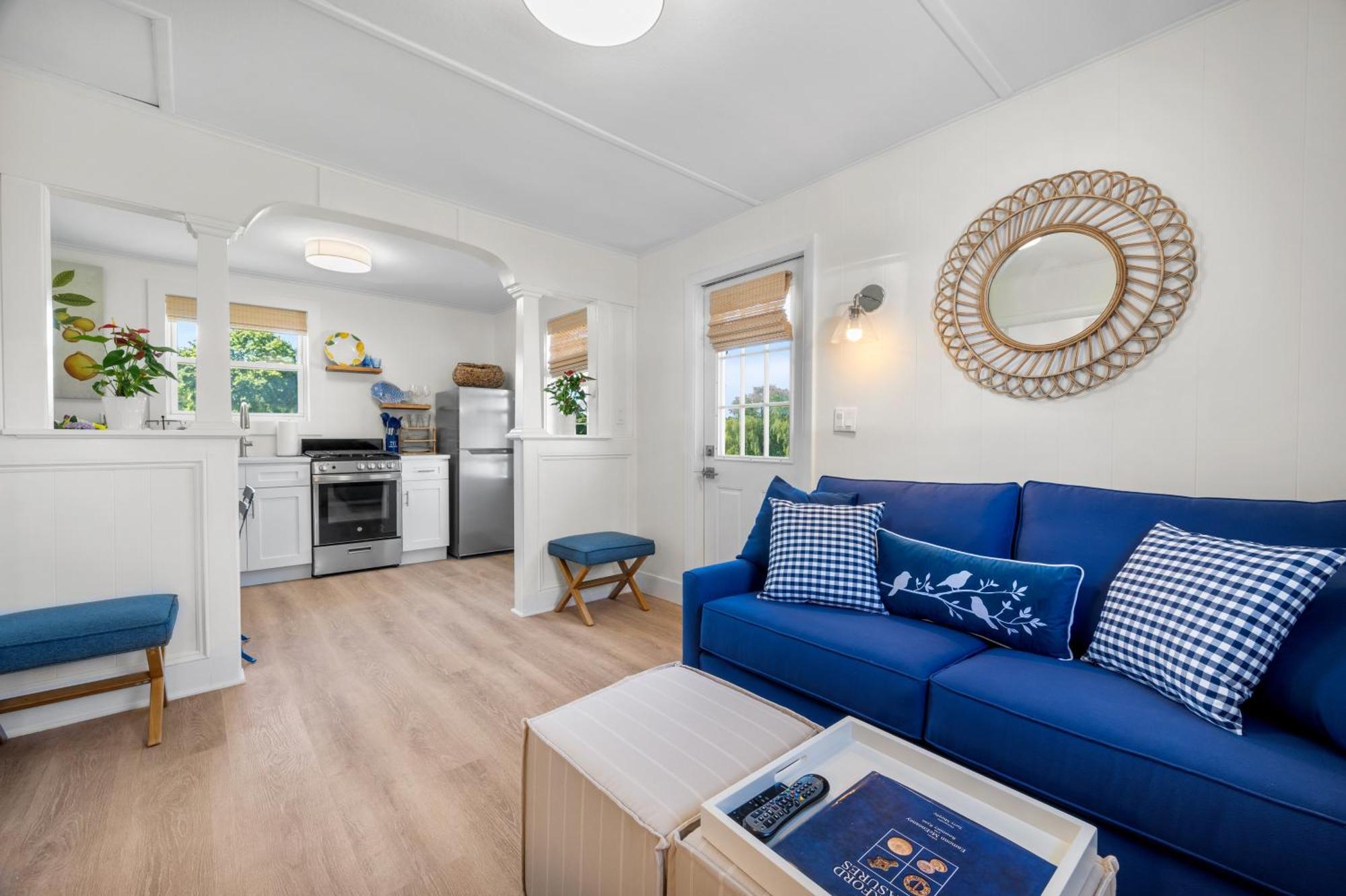Marina Bay Cottages Waterford ภายนอก รูปภาพ