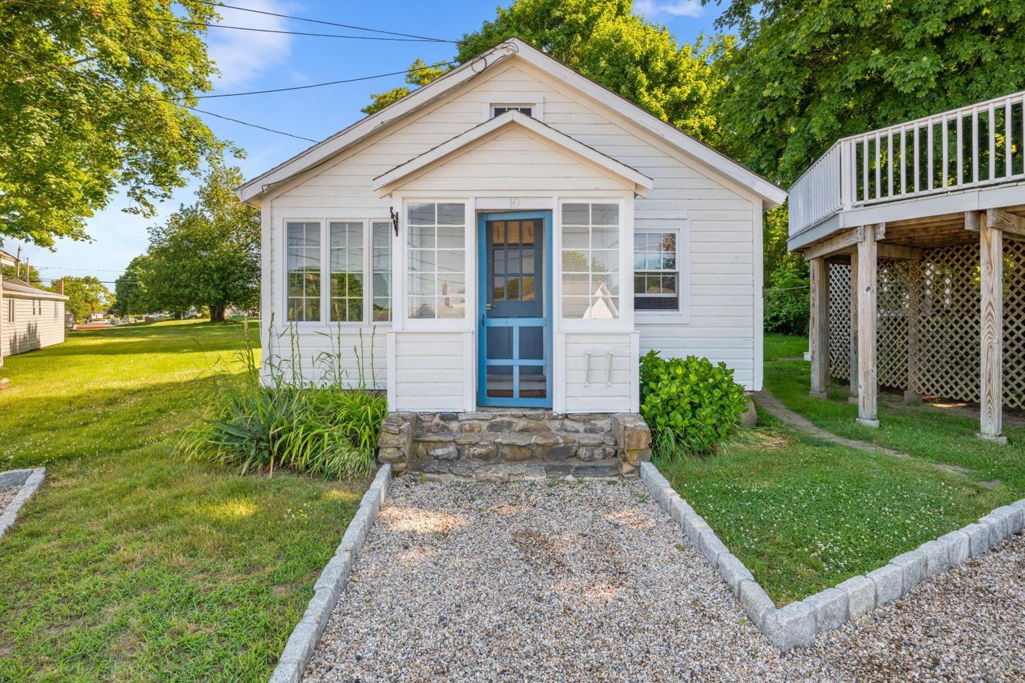 Marina Bay Cottages Waterford ภายนอก รูปภาพ